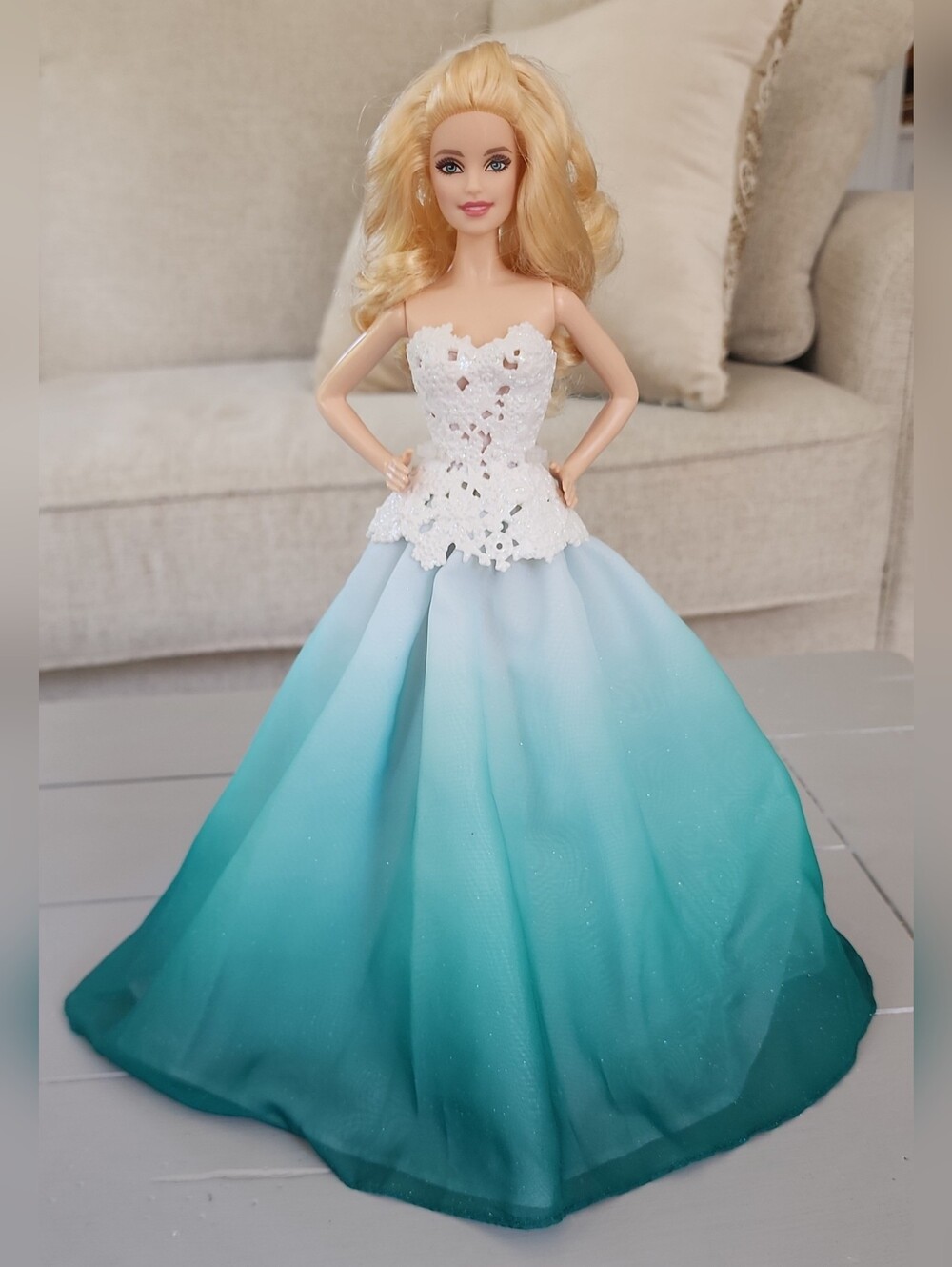 Mattel Holiday Barbie 2016 Blonde Hair Doll Model Muse Beautiful